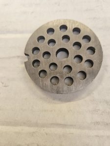 Mėsmalės tinklelis 53 mm su 8 mm skylėmis – patikimas aksesuaras mėsos malimui