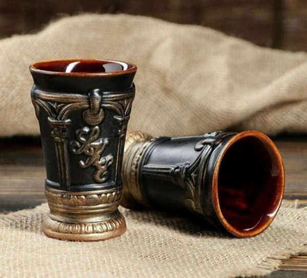 Keramikas komplekts "Duncis" | Karafe un 6 glāzītes uz statīva