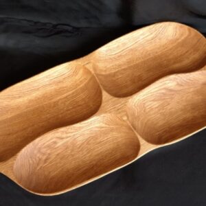 Medinis serviravimo padėklas 45x21 cm – natūralus, elegantiškas ir funkcionalus