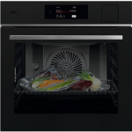 Viedā tvaika cepeškrāsns AEG 8000 SteamPro | Sous-Vide, WiFi, Matēti melna