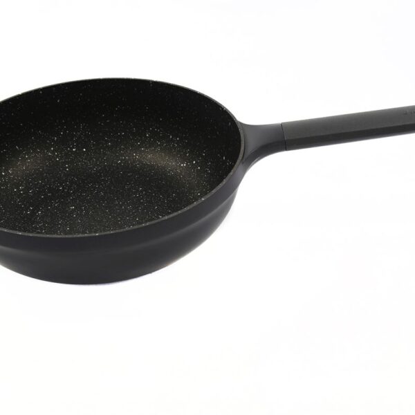 BergHOFF Gili Panna GEM 24 cm | Piemērota sautēšanai un WOK ēdieniem