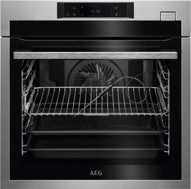 Iegultā tvaika cepeškrāsns AEG 8000 SteamBoost | A++ klase, WiFi, gaļas termometrs