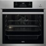 Orkaite AEG SteamBake | A klase, ar tvaika funkciju