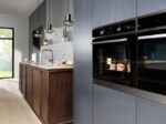 Iebūvējama cepeškrāsns Electrolux 72 l A Melna SteamBake 600 sērija EOD5C50Z "SteamBake" – maizes ceptuve jūsu mājās Cepeškrāsnī "600 SteamBake" mājas apstākļos ar tvaika palīdzību varat izcept mutē kūstošas ​​smalkmaizītes un ideālas kūkas un pīrāgus. Izbaudiet vienmērīgi izceptu vistu, lazanju un zivis. Kraukšķīga garoziņa un gaisīgs cepumu vidus tikai ar vienu pieskārienu. Funkcija "SteamBake", lai cepumi būtu garšīgi Funkcija "SteamBake" sniedz iespēju mājās ar vienu pogas spiedienu izcept gardumus, kas neatpaliek no maizes ceptuves izstrādājumiem. Mitrums veicina mīklas rūgšanu, tāpēc cepuma iekšpuse ir gaisīga, bet sausais karstums pārklāj ārpusi ar kraukšķīgu un spīdīgu garoziņu. Izbaudiet ne tikai gardus cepumus. Katalītiskās tīrīšanas funkcija Pateicoties katalītiskajam pārklājumam, varat aizmirst par cepeškrāsnī sakrājušos taukiem un pārtikas netīrumiem. Šī pašattīrīšanās funkcija ir aktīva, kad cepeškrāsns ir uzkarsēta līdz 250 °C temperatūrai, tāpēc tagad cepeškrāsns tīrīšana ir īpaši vienkārša. Ātra, efektīva un vienmērīga cepšana Mūsu tehnoloģija "Even Cooking" sadala karstumu visā cepeškrāsnī, tāpēc ēdiens cepas vienmērīgi un tas nav jāapgriež. Šī tehnoloģija ātrāk uzkarsē cepeškrāsni un ietaupa ne tikai laiku, bet arī elektroenerģiju! Informatīvs LED taimera ekrāns Ar LED ekrāna palīdzību ir viegli uzraudzīt gatavojamos ēdienus. Iestatiet ēdiena gatavošanas ilgumu vai kontrolējiet gatavošanas procesu ar ēdiena termometra palīdzību. Vadība neprasa nekādas pūles, tāpēc uzmanību varat koncentrēt uz kulināriju. Produkta priekšrocības un īpašības • Cepeškrāsns vadība ar temperatūras un laika mērītāju • Katalītisks, noturīgs tīrs cepeškrāsns pārklājums • Daudzfunkcionāla cepeškrāsns ar riņķveida sildelementu • Dzesēšanas ventilators • Iespiežami rokturi. Produkta tehniskās īpašības Krāsa - Melna .Cepeškrāsns karsēšanas funkcijas - Apakša, Ventilators + apgaismojums, Grils + apakša + ventilators, Grils + ventilators, Grils + augšdaļa, Grils + augšdaļa + ventilators, Apgaismojums, Riņķveida + iztvaicētājs + ventilators, Augšdaļa + apakšdaļa. Grila tips - Elektrisks. Trokšņa līmenis, dB(A)- 43. Noderīgais tilpums, l - 72. Augstums, mm - 594. Platums, mm - 596. Dziļums, mm - 569. Uzstādīšanas augstums, mm - 600. Uzstādīšanas platums, mm - 560. Uzstādīšanas dziļums, mm- 550. Enerģijas klase- A. Enerģijas patēriņš statiskai karsēšanai, kWh- 0.95. Enerģijas patēriņš ar multifunkciju, kWh- 0.81. Ventilators. Maksimālā ierīces jauda, W- 2990. Maksimālā grila elementa jauda, W- 2700. Enerģijas patēriņš gaidīšanas režīmā - 0.99. Apgaismojuma jauda, W - 40. - Image 3