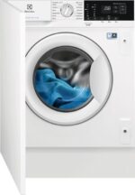 Pilnībā iebūvējamā veļas mazgājamā mašīna Electrolux 7000 | 7 kg, ar tvaiku