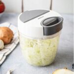 KingHoff Mechaninis maisto smulkintuvas KH-1882, 900 ml | Su virvele, Nerūdijančio plieno ašmenys